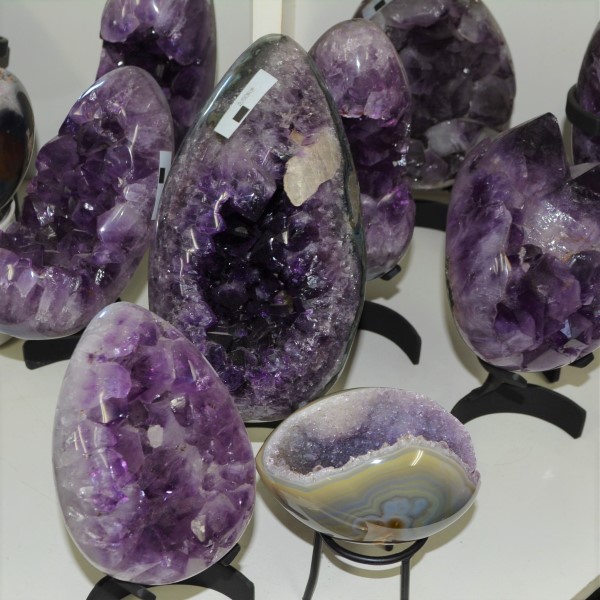 Eggs - by weight Amethyst Geode Egg