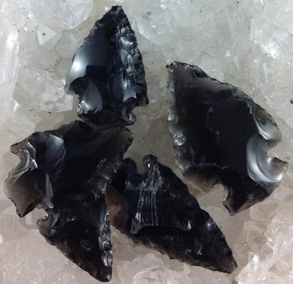 Carvings - by piece Arrowhead Black Obsidian 1”