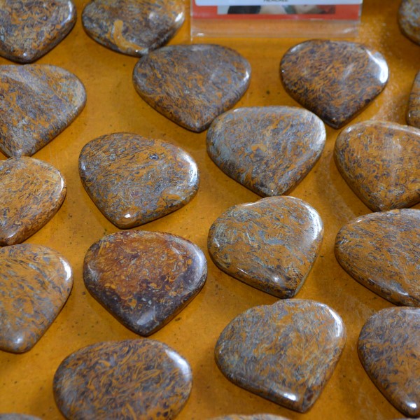 Hearts - by piece Calligraph Stone Heart