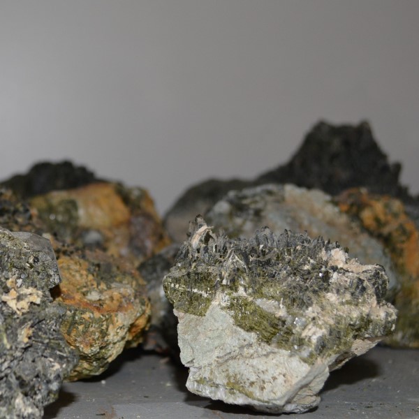 Clusters Epidote Cluster