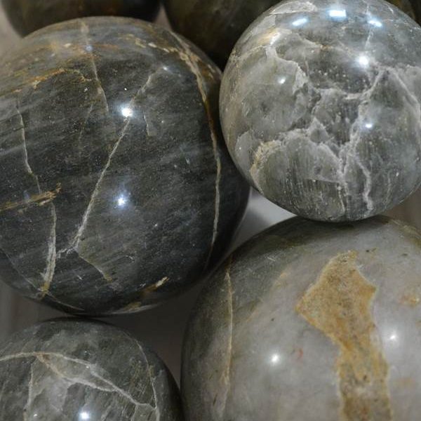Spheres - by weight Chlorite Quartz Sphere