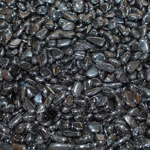 Chips - by weight Hematite Chips